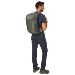 Sac à Dos Lowe Alpine Airzone Active 22 Light Khaki 15 Sac à Dos Lowe Alpine Airzone Active 22 Light Khaki -Randonnée Et Camping 1ba96a1d2aba2a0910d0de53a78065f68ebed012 E22LOWEACC2371101 902