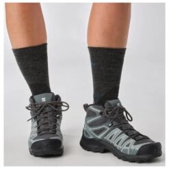 Chaussures De Randonnée Salomon X Ultra Pioneer Mid Gtx W Ebony Stormy Weather Wine Tasting -Randonnée Et Camping 2e8cf2614ba093c1241a9db7792d62f7b1237cd8 E23SALOCHA3362743 901