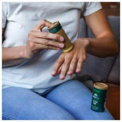 Crème ClimbOn Co Lotion Bar Original 2 Oz -Randonnée Et Camping 6841a9b99ecb10548fc014f72a2694ebaa0dcaba E23CLIBACC368177 BDIA0703676 905