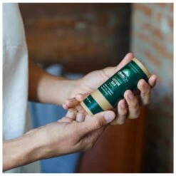 Crème ClimbOn Co Lotion Bar Original 2 Oz -Randonnée Et Camping 77eda34e08798a7ef00f2d03cf46efbafe57fe12 E23CLIBACC368177 BDIA0703676 902