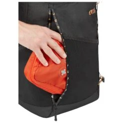 Sac à Dos Picture Off Trax 20 Backpack Black 22 Sac à Dos Picture Off Trax 20 Backpack Black -Randonnée Et Camping 93fb96d71bc80479a99b0c8967d8bdd52fb5fdef E23PICTACC357335 PICT0152426 902