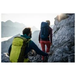 Sac à Dos Ortovox Traverse 30 Pacific Green 9 Sac à Dos Ortovox Traverse 30 Pacific Green -Randonnée Et Camping a8a7df0aa52321b82bafa853390adfdaa5bd6fb7 H21ORTOACC173681 ORTO0203092 903