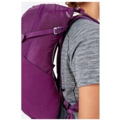 Sac à Dos Lowe Alpine Airzone Active 18 Grape -Randonnée Et Camping ac777f74c3d59f73a85323f4795e8d8495df9847 E22LOWEACC2209658 10