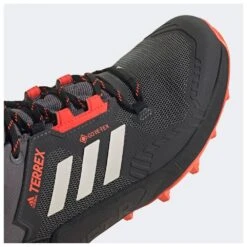 Chaussures De Randonnée Adidas Terrex Swift R3 Gtx Grey Four Wonder White Solar Red -Randonnée Et Camping c251b09ec17c3a4ea8fdfb4a290240e9e75c8449 E22ADIDCHA1201859 902