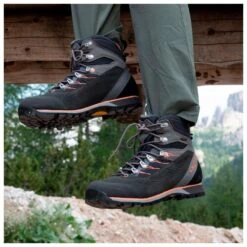 Chaussures De Randonnée Kayland Legacy W's Gtx Grey Peach -Randonnée Et Camping d96630aa53610299451c5a8d7872f3ec26d364e0 E23KAYLCHA3351293 901